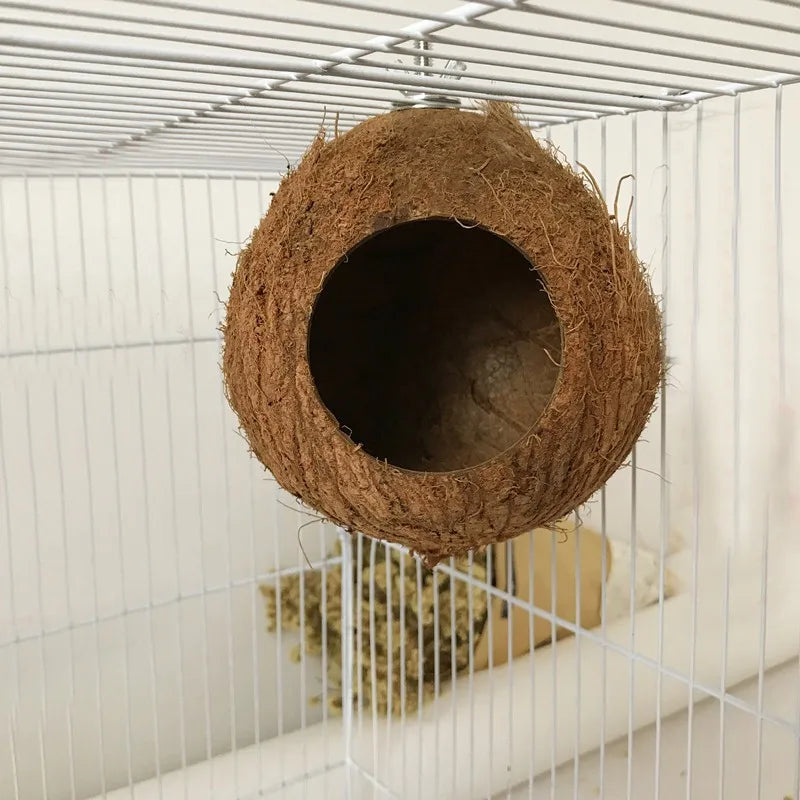 Natural Coco Hideaway Hanging Toy
