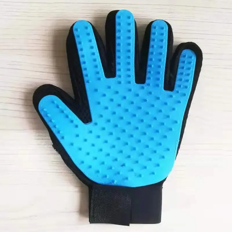 Pet Bathing And Grooming Gloves For All Pets